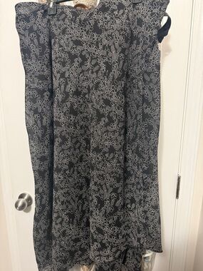 Lane Bryant Black and White Floral Maxi Skirt New Without Tags 18/20